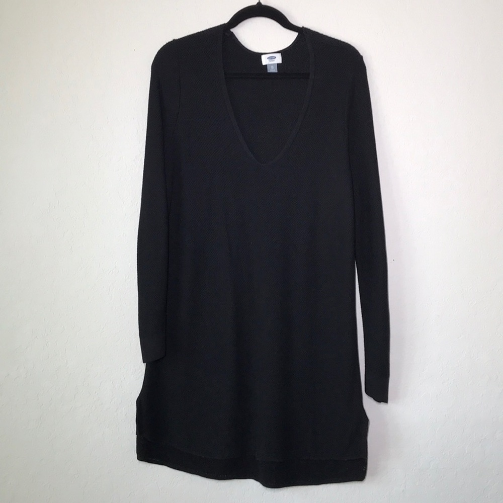 OldNavy Black Tunic Sweater
